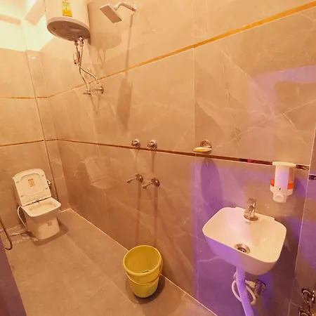 Krishna Home Stay Ayodhya Room photo