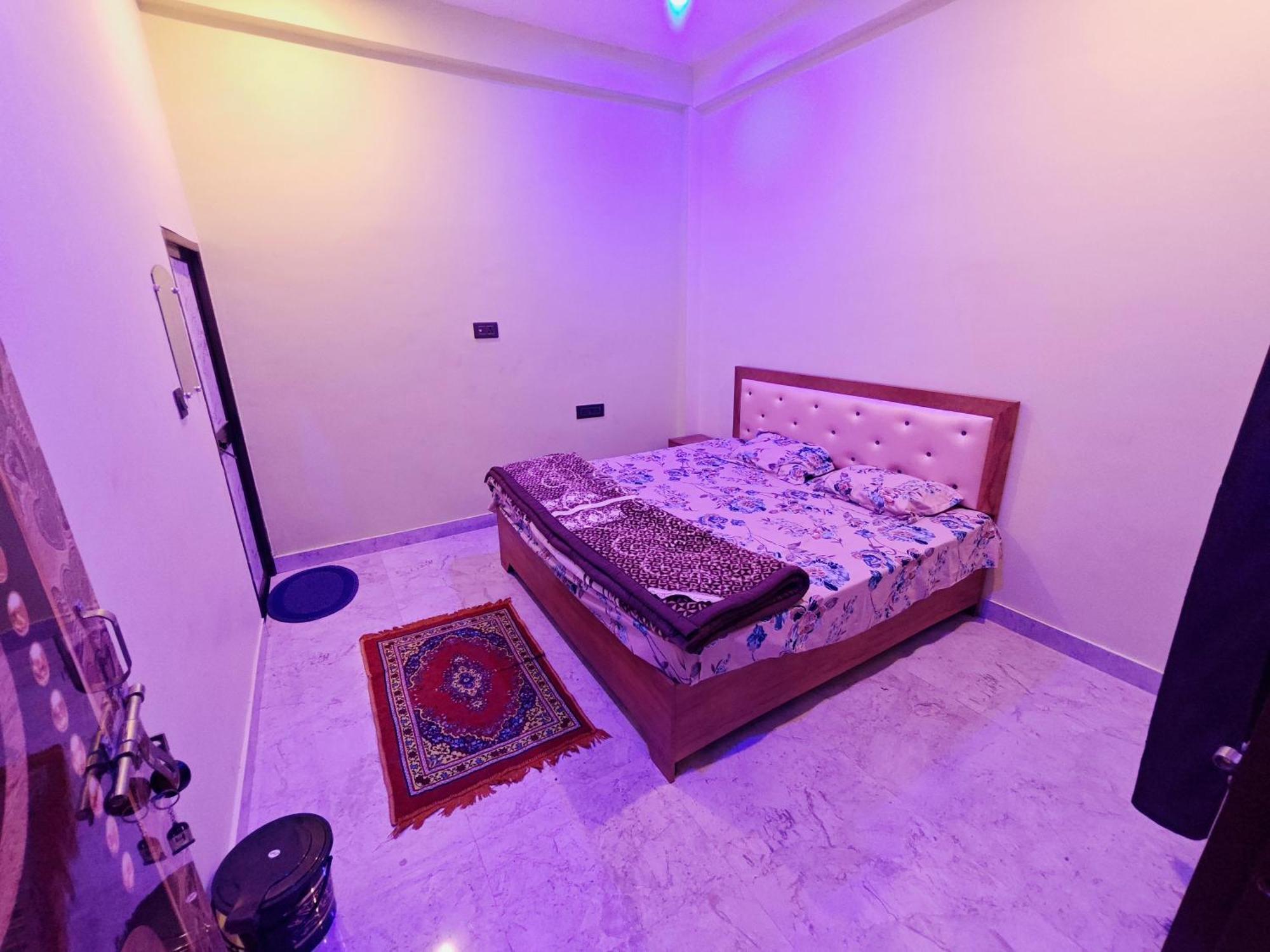 Krishna Homestay Ayodhya